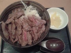 烧计牛排饭-丼丼屋食堂(乐富广场店)