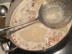 -尚尚仙·酸汤猪手·猪肚鸡火锅(华联万柳购物中心店)