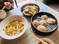 -嵊州特色小吃(萧山街店)