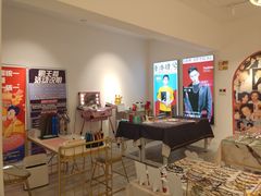 -肆兮眼镜·蔡司·徕卡战略合作店(大坪店)