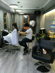 -INSI Hair Salon