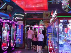 -酷洛小镇(步步高新天地购物广场店)