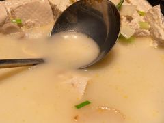 台州豆腐煲-鸽子侯·家宴·平价海鲜(绿地店)