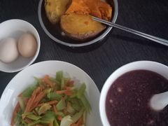-爱的果实月嫂育婴师(世纪东方店)