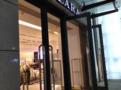 -ZARA(凯德乐峰广场店)