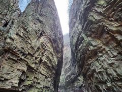 -龙潭大峡谷