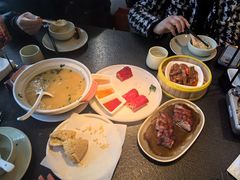 -蝴蝶里·粤菜·点心(滨江龙湖店)