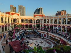 -佛罗伦萨小镇广佛名品奥特莱斯(疏港路店)