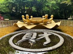 -杭州黄龙洞