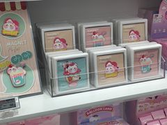 -泡泡玛特POPMART(合生汇店)