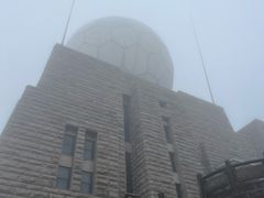 -黄山光明顶山庄