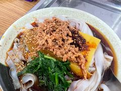 -洪记凉米线(新兴路店)