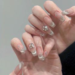 -FuFu美甲美睫