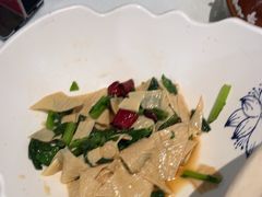-纳家楼·地道陕菜(劳动路店)
