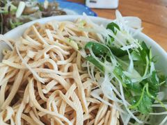 -十二忠手拉面(中华路店)