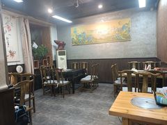 -聚黔堂凯里酸汤鱼美食店