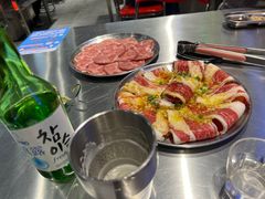 -马路牙子烧烤音乐酒馆(望京店)