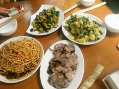 -月圆霖特色农家乐