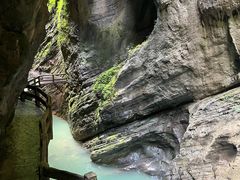-龙水峡地缝景区