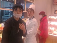 -巴黎贝甜(华堂新辰汇店)