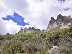 -莲宝叶则景区