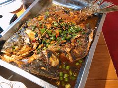 干锅翘白鱼-彭厨(武陵源店)