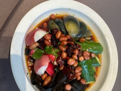 -香山湖家家宴(中山陵店)