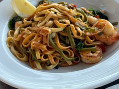 -Bully Hayes Restaurant & Bar