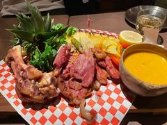 -鹿萤季·营地小馆(皇后公园店)