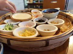 -包整·丝娃娃(一览甲秀楼风景店)