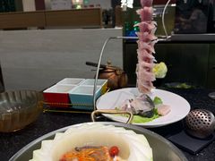 -得意咚瓜·顺德鱼生·冬瓜火锅(深圳首店)