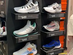 -NIKE上海青浦优选体验店