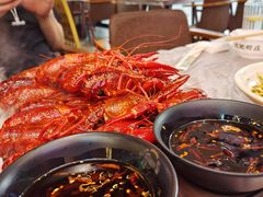 -肥肥虾庄·金牌油焖大虾(汉口城市广场店)