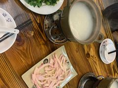 秘制粥底-顺德公平靓正特色牛花粥(花都店)