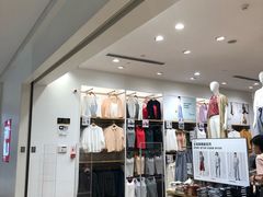 -优衣库(郑州丹尼斯大卫城店)
