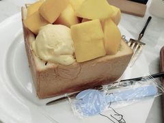 芒果吐司-丹礼糖甜品