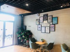 -ZING COFFEE 镜咖啡