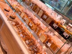 -巴黎贝甜(大宁国际商业广场店)