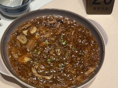 -八府香鸭·啫啫煲(华山路店)