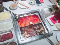 -海底捞火锅鲜切牛肉主题店(长寿路店)