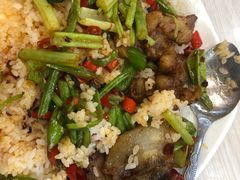 -晋合湘山西刀削面(中冀斯巴鲁大厦店)