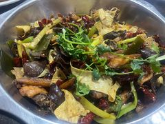 -龙顺园麻辣香锅(机场店)