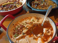 -爱碗亭·鲜炒湖南菜(壹城中心店)