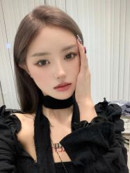 -东秀护肤造型
