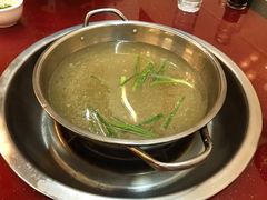 -老石黑山羊毛驴肉火锅(金凯广场店)