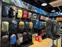 -三夫户外(天钥桥路店)