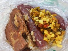 -梁阿婆廿年老牌扣肉糯米饭