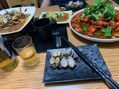 -陆记牛庄·碳锅龙虾烧烤(爱上花园店)