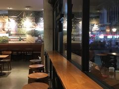 用餐区-星巴克臻选(深圳海上世界店)