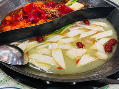 -鸿姐老火锅(疁城新天地店)